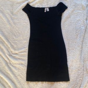 H&M Bodycon Dress Off The Shoulder